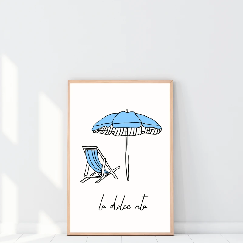 Plakat wykonany technika line art ze wzorem niebiesko bialego parasola i lezaka