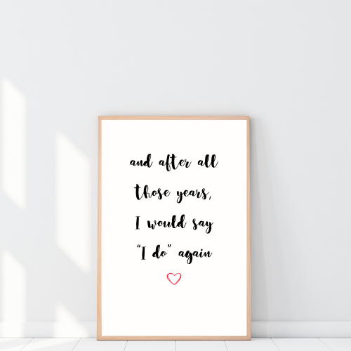 Minimalistyczny plakat z romantycznym cytatem do dekoracji salonu lub sypialni