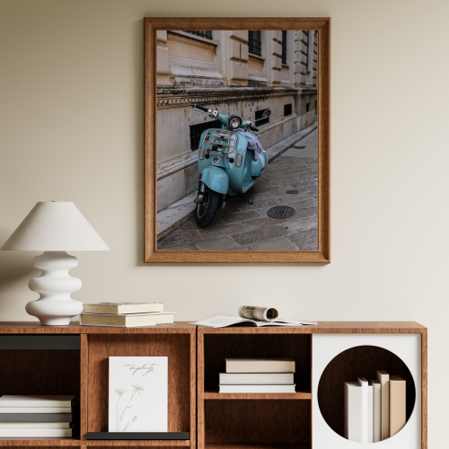 Szukasz wyjątkowej dekoracji? Plakat Vespa z Włoch to podróżniczy klimat i styl vintage na Twojej ścianie